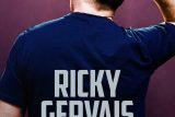 リッキー・ジャーヴェイスが超自然を笑い飛ばす！『Ricky Gervais: SuperNature』ネタバレ考察