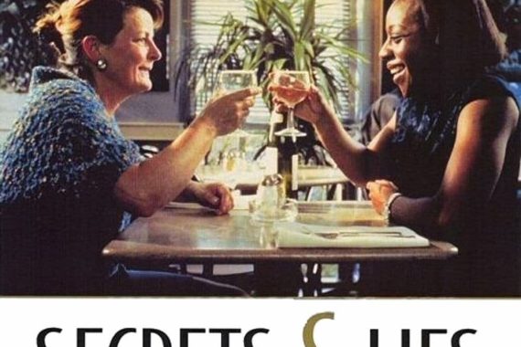 『秘密と嘘』ネタバレ考察！ 家族の真実と監督の選択を辛辣に解剖