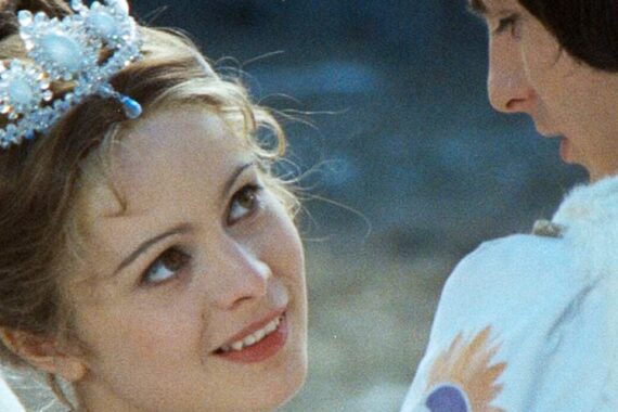 Tři oříšky pro Popelku（邦題：シンデレラと魔法の木の実）のネタバレ考察：継母に虐げられても、自分で道を切り開くシンデレラが最高にカッコいい